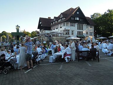 image-10654